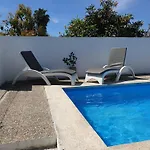 Tatil Evi Mi Nina Lola