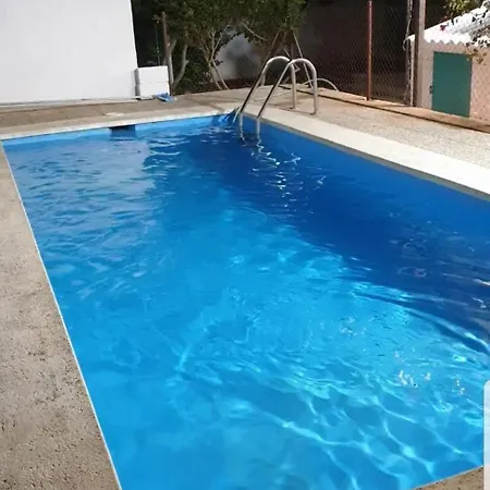 Mi Nina Lola Fuengirola