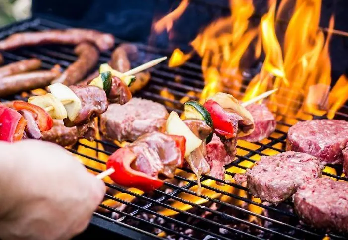 Nyaraló Mi Nina Lola