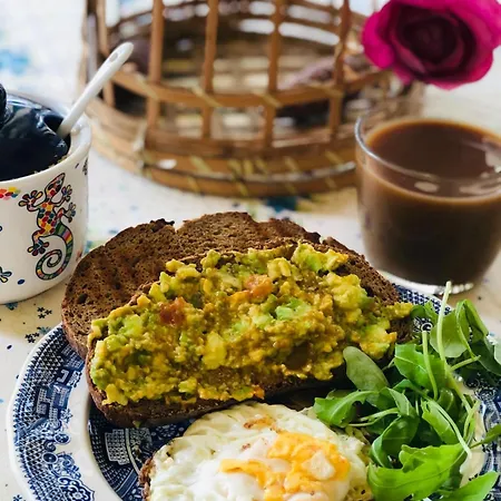 Mi Nina Lola * Фуэнхирола